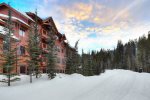 Mountain Thunder Lodge Vacation Rentals by Gondola Resorts